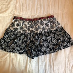 LA HEARTS White/Navy Paisley Shorts